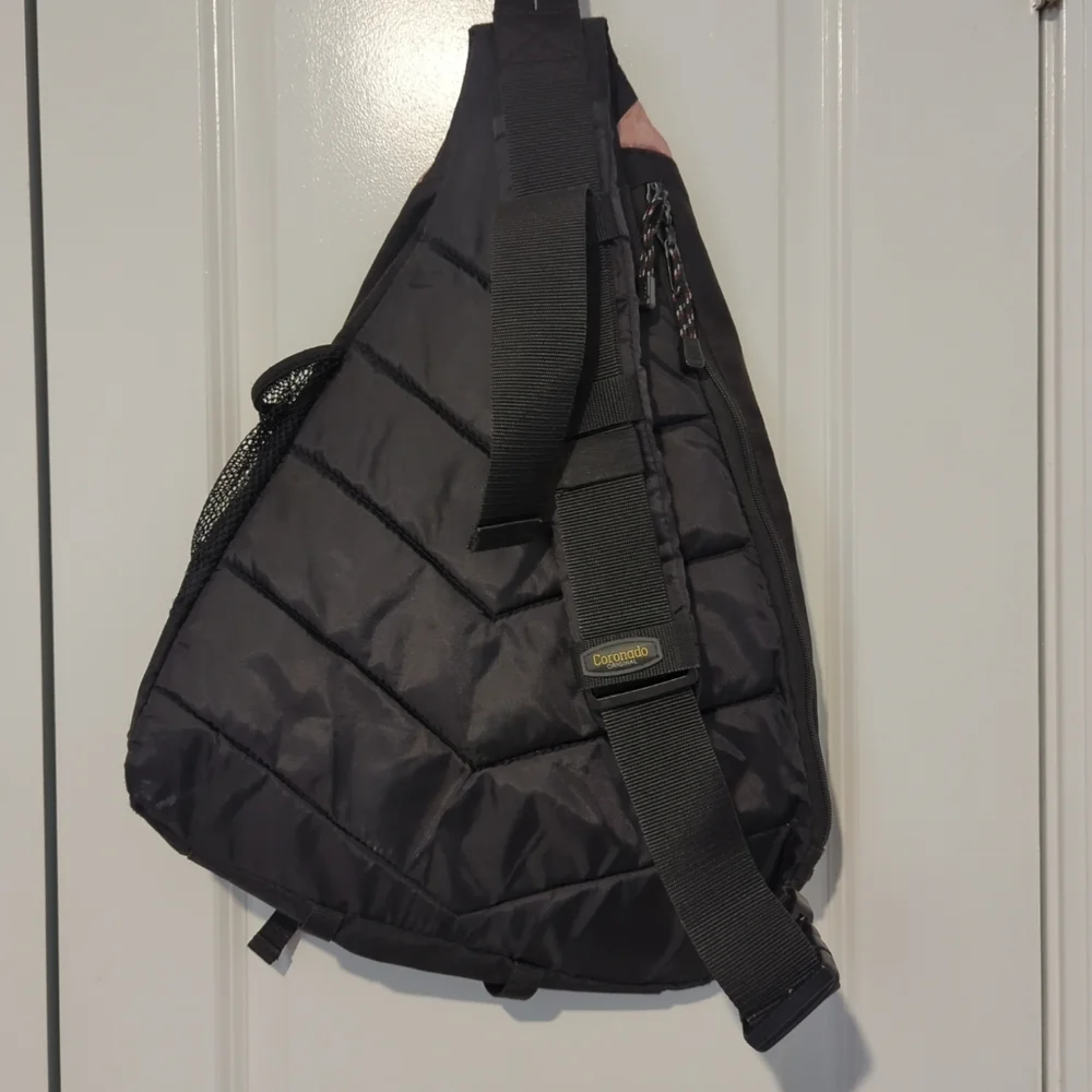 Coronado Original Sling Bag Light Pink Black